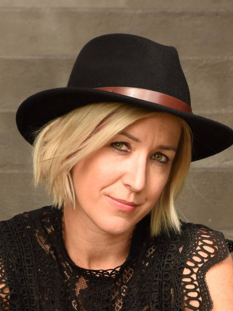 Gemma vertical.png__PID:05e0d693-3e79-45fd-b485-2d402220d18c